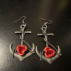 Anchor earrings